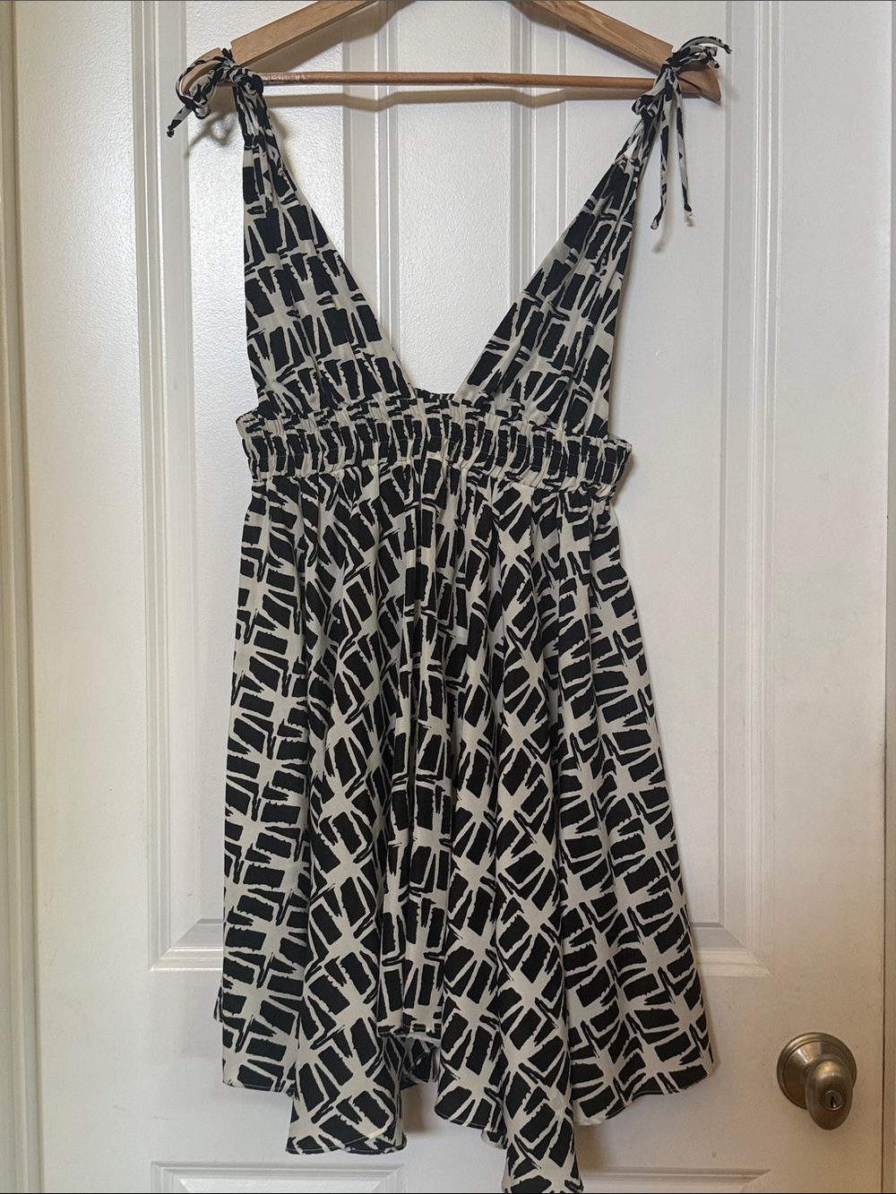 T-Bags Black & Cream Tie-Shoulder Mini Dress